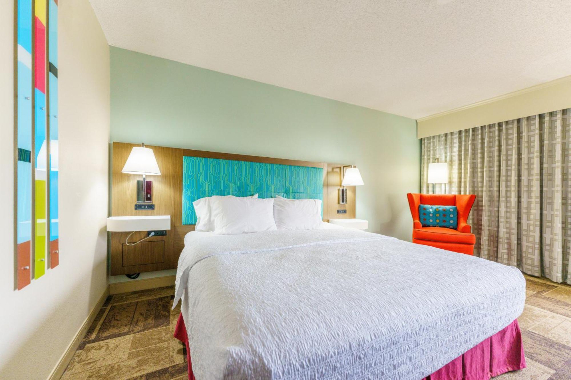 Hampton Inn Hutchinson Exterior photo