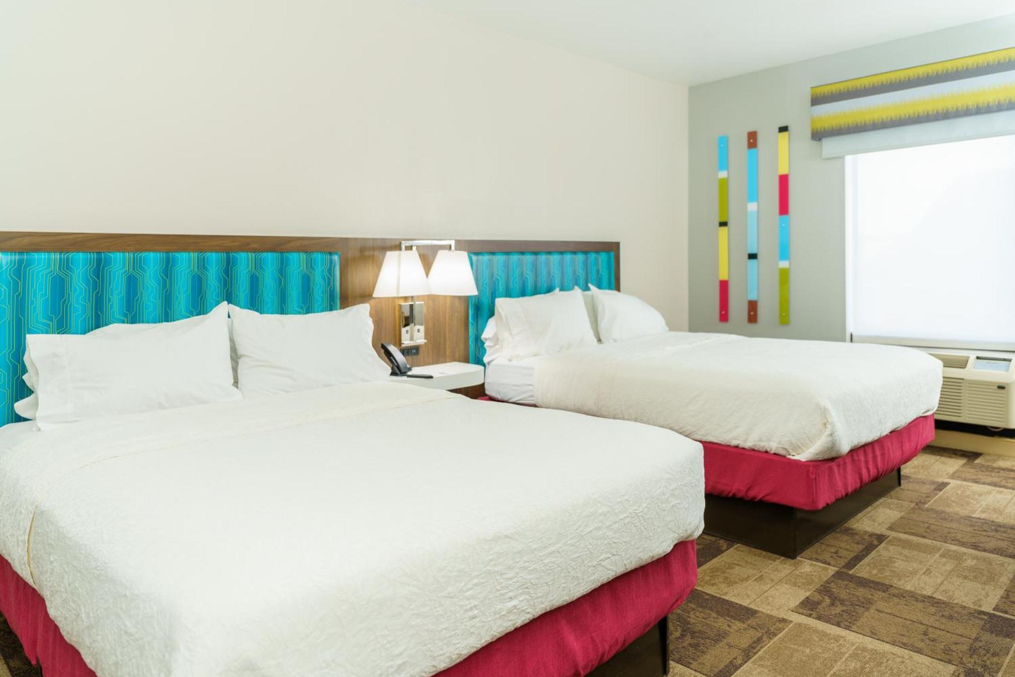 Hampton Inn Hutchinson Exterior photo